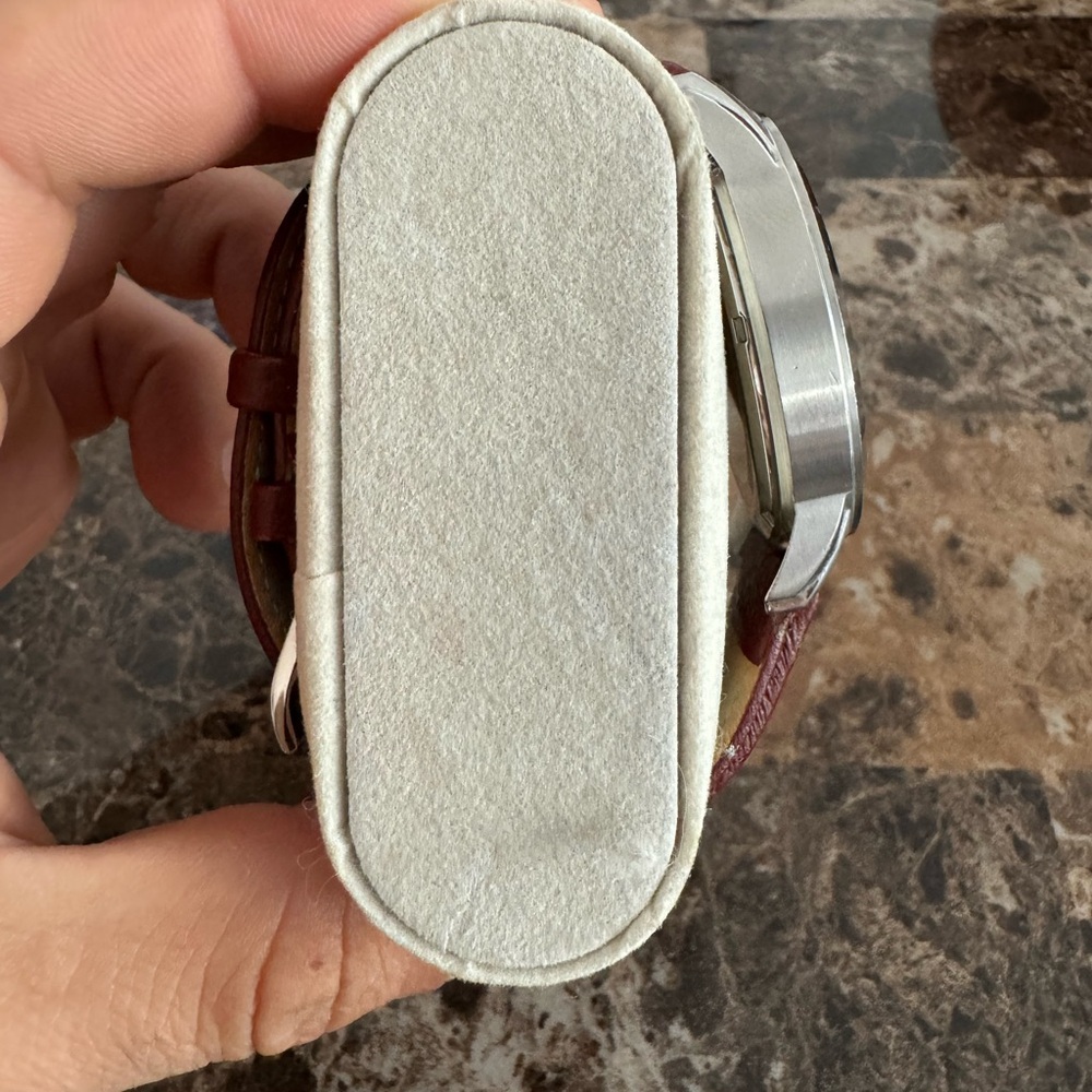 Hugo Boss Classic Silver Colored/ Leather 44mm - Picture 2 of 8